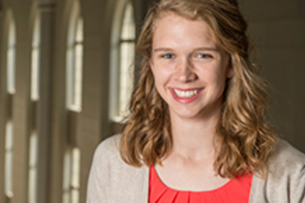 Glynn Scholar Anna Kottkamp Named 2015 Valedictorian