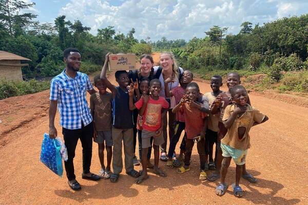 Madeline Reynders With Ghana Children